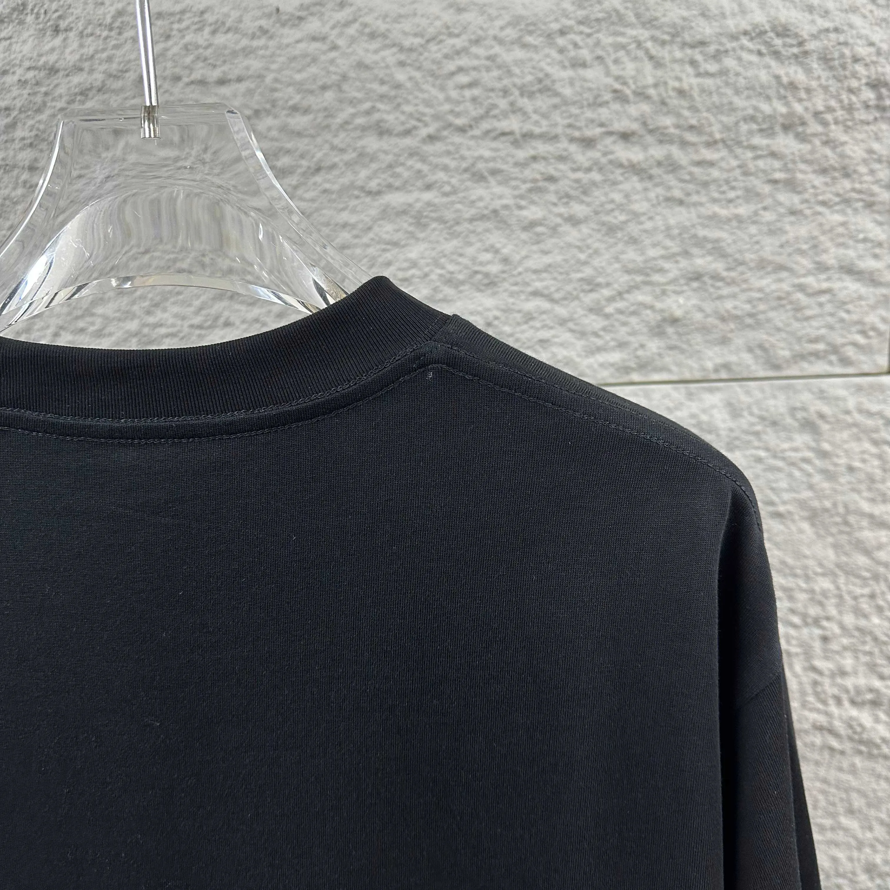 ARC'TERYX* * 2026 New Arrival Classic T Same Style ：Black White Size： S （90-130 ） M （120-150 ） L （140-165 ） XL （160-180 ） XXL （180 ）